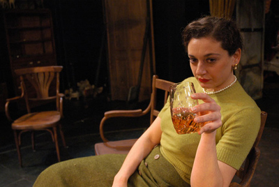 Una escena del montaje de  Estado de ira  en el teatro de la Abadía.