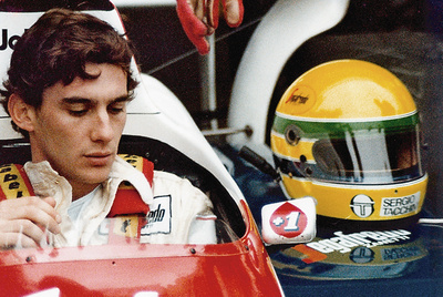 Ayrton Senna, en un fotograma del documental, durante un entrenamiento en el circuito alemán de Nürburgring, en 1984.