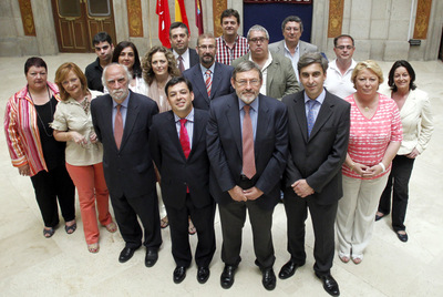 1. Josefa Aguado. 2. David Erguido. 3. Jaime Lissavetzky. 4. Ruth Porta. 5. Diego Cruz. 6. Luis Llorente. 7. Francisco Cabaco. 8. Alberto Mateo. 9. Marcos Sanz. 10. Marisa de Ybarra. 11. Jorge García Castaño. 12. María del Prado de la Mata. 13. David Ortega. 14. Patricia García López. 15. Cristina Chamorro. 16. Jaime Berenguer. 17. Luis Mariano Palacios. Ana García D'Atri, concejal socialista, no aparece por estar de viaje el día de la foto.