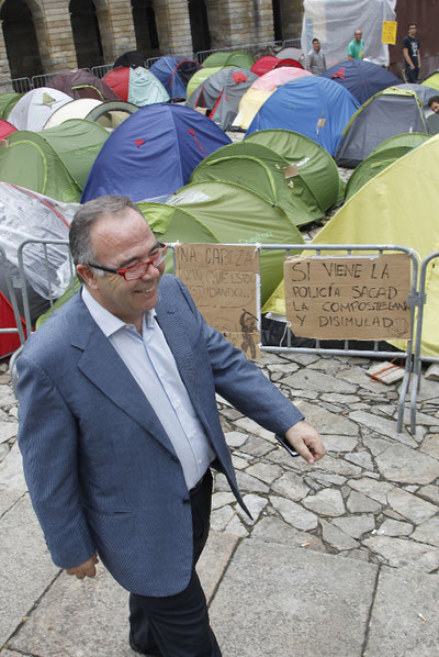 El PSdeG reprende a Bugallo por amenazar de desalojo a los acampados