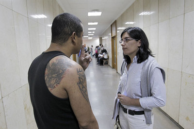 Patricia Fernández durante su guardia de turno de oficio.