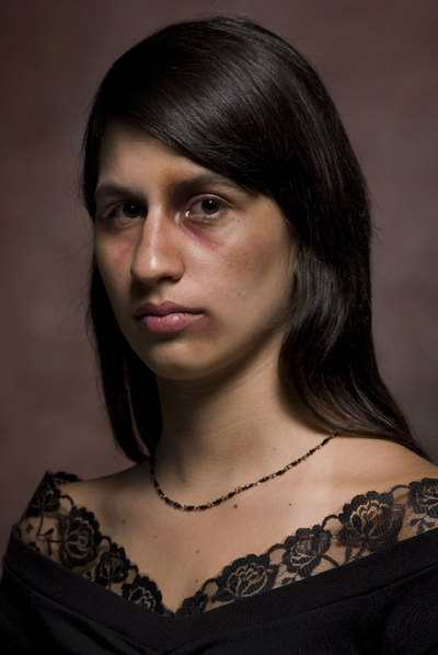 Violencia sin maquillaje