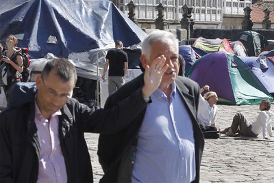 DE INCÓGNITA EN EL CAMPAMENTO DEL OBRADOIRO