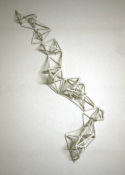  Nido , escultura en porcelana de Miranda D'Amico.