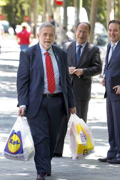 El consejero, de compras