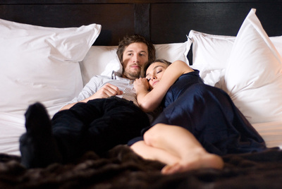 Guillaume Canet y Keira Knightley, en una imagen de  Solo una noche. 