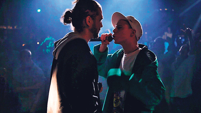  Hans-Jakob Mühlethaler (izquierda), en  Off beat.  