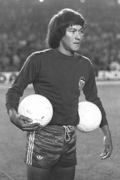 Carlos  Lobo  Diarte, en su etapa como jugador del Valencia.