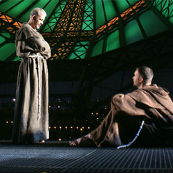 Un ensayo de  San Francisco de Asís  en el Madrid Arena.