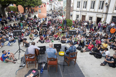 La lluvia indulta al festival de Ortigueira