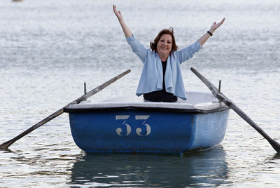 Carmen Linares, en el parque del Retiro, de Madrid.