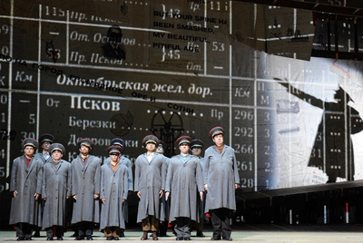 Un momento de la representación de la ópera  La nariz,   de Shostakóvich, en el Festival de Aix-en-Provence. 