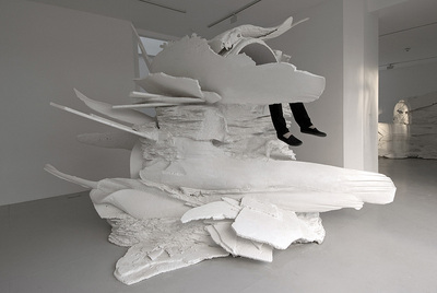  Sediments Sentiments (Figures of Speech)  (2007), de Allora & Calzadilla, en la exposición  El grito .