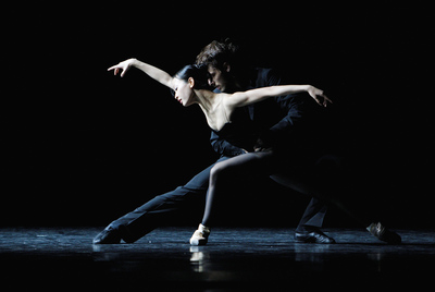 Un momento de la representación de  Dido y Eneas, de la compañía La La La Human Steps.