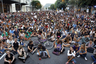 Los indignados, de nuevo en la calle