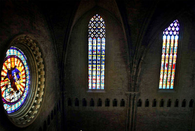 Nuevo vitral en la catedral de Girona