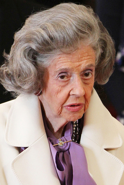 UNA REINA CON EL CORAZÓN BLANCO