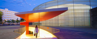 El palacio de congresos proyectado por José Selgas y Lucía Cano en el baluarte de San Roque, Badajoz