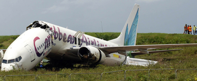 Un avión se parte en dos al aterrizar en Guyana