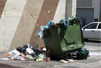 CONTENEDORES REBOSANTES