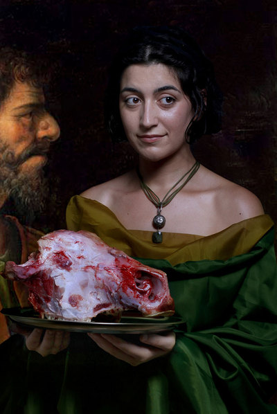 Cabeza de vaca, en una interpretación de  Salomé con la cabeza de Juan Bautista,  de Bernardino Luini.