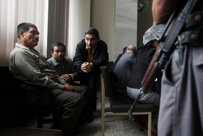 De izquierda a derecha, Manuel Pop Sun, Reyes Collin y Carlos Carías, en 2010.