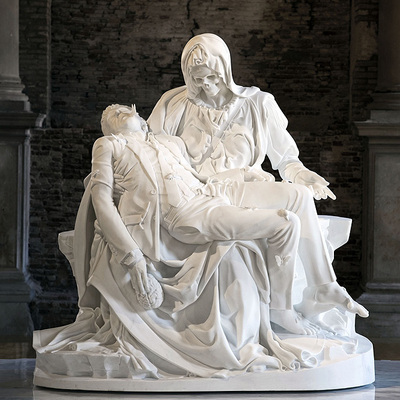  Merciful dream (Pietà V),  escultura en mármol de Jan Fabre presentada en la 54ª Bienal de Venecia.