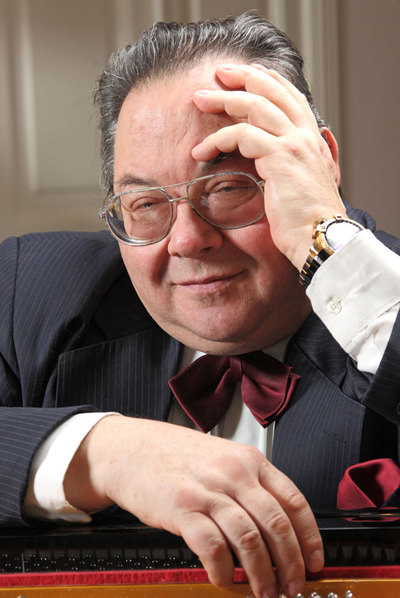 El concertista internacional ruso Nikolai Petrov.
