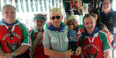 Moskotarrak homenajea a La Otxoa