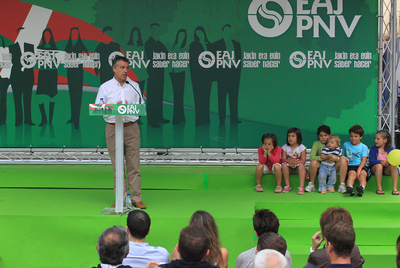 Iñigo Urkullu, ayer durante su intervención en Zarautz.