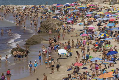 Las playas se llenan en el último domingo de agosto
