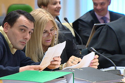 Antonio Sánchez,  Pitoño , con su abogada en el juicio original.