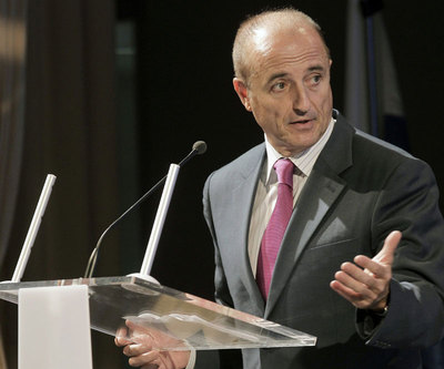 Miguel Sebastián durante su intervención ayer en la UIMP de Santander.