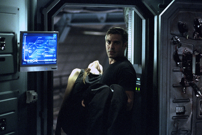 George Clooney y Natascha McElhone en  Solaris,  la película dirigida en 2002 por Steven Soderbergh sobre la novela de Stanislaw Lem.