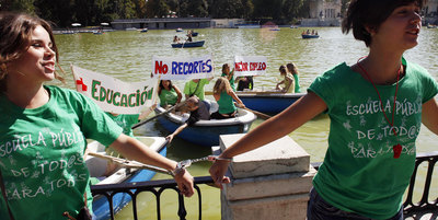 Rubalcaba acusa a Aguirre de "criminalizar" la educación como "demonizó" al doctor Montes