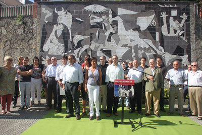 Gernika reclama el traslado definitivo del 'Guernica'