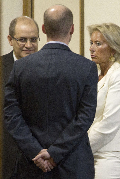 Un testigo declara que Porro le indujo a falsedad documental