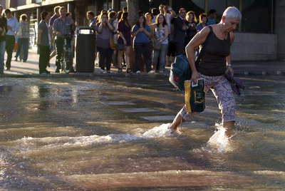 Reventón y arroyo en Nuevos Ministerios