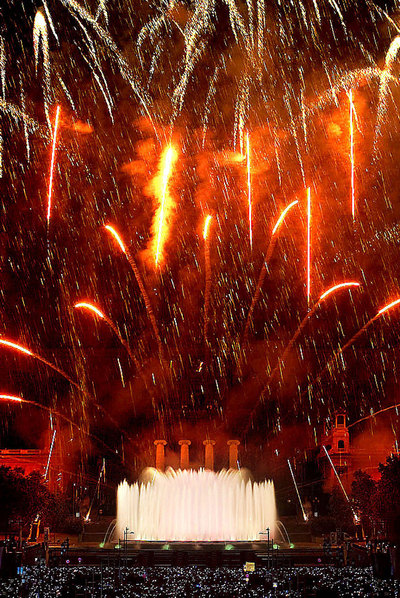 Los recortes llegan al 'correfoc' con menos 'colles'