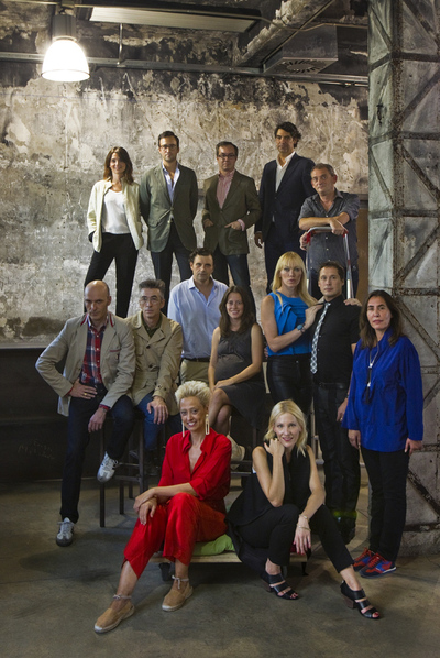 La nueva generación de galeristas madrileños retratada en una nave de Matadero Madrid.