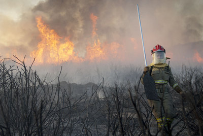 Octubre arranca con incendios y prohibición de quemas en el monte