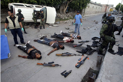 VÍCTIMAS INOCENTES DE LOS TIROTEOS