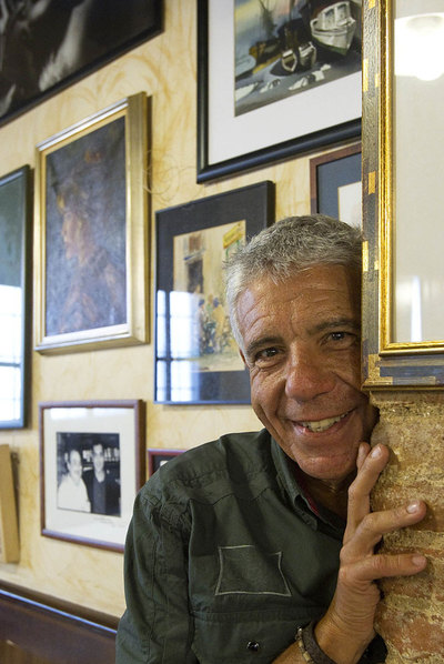 Estivill publica con Gonzalo Pin  Pediatría con sentido común. 