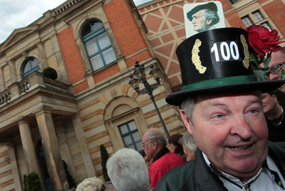 Fachada del Festspielhaus, sede del Festival de Bayreuth (Alemania)