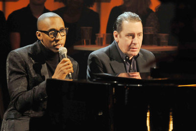 Trombone Shorty  y Jools Holland, al piano, en el inicio de la temporada del   show  musical, que en España emite Canal + Xtra.