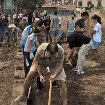 Benimaclet se empeña en su huerto urbano
