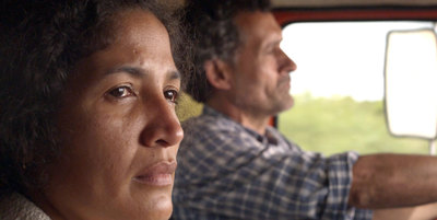 Los actores Hebe Duarte y Germán de Silva, en un fotograma de  Las acacias. 