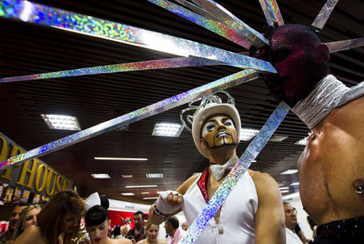 Vista de uno de los  stands  de la feria de Torremolinos.