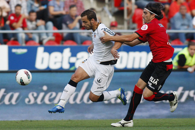 Soldado intenta escaparse de Chico.