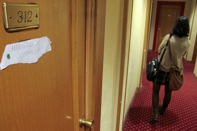 Interior del hotel Madrid, junto a la puerta del Sol,  okupado  desde el pasado 15 de octubre.
